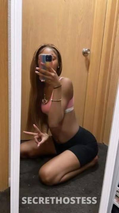 22Yrs Old Escort Milwaukee WI Image - 3