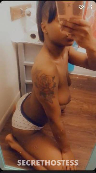 22Yrs Old French Escort Milwaukee WI in Milwaukee WI