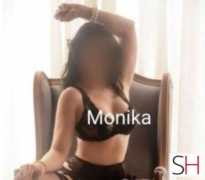 DIAMONDS ESCORTS TOP QUALITY ESCORTS AND MASSAGE OUTCALL in Surrey