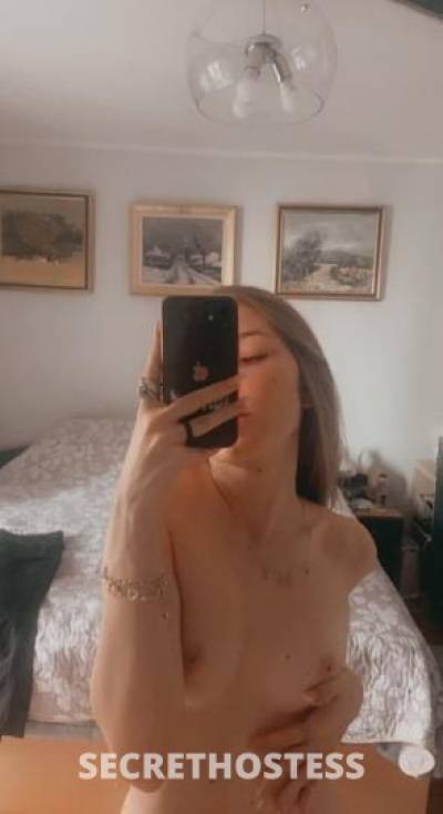 26 year old Escort in Sioux Falls SD Only Serious People Massage Me