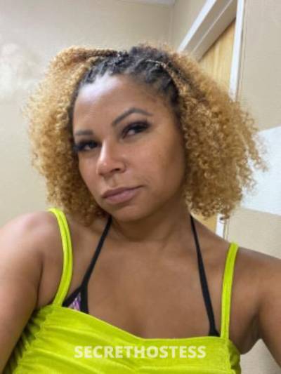 27 Year Old African Escort Washington DC - Image 3