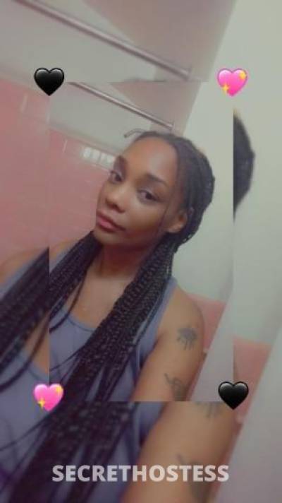 27 year old Escort in Detroit MI pretty brownskin here to play incalls