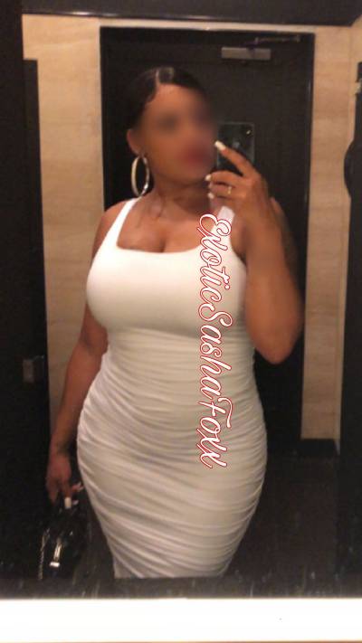 Sasha Foxx 20Yrs Old Escort Size 8 169CM Tall Minneapolis MN Image - 3