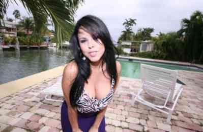 34 year old Escort in Devonport Hi there.....what's up let hit it up for today