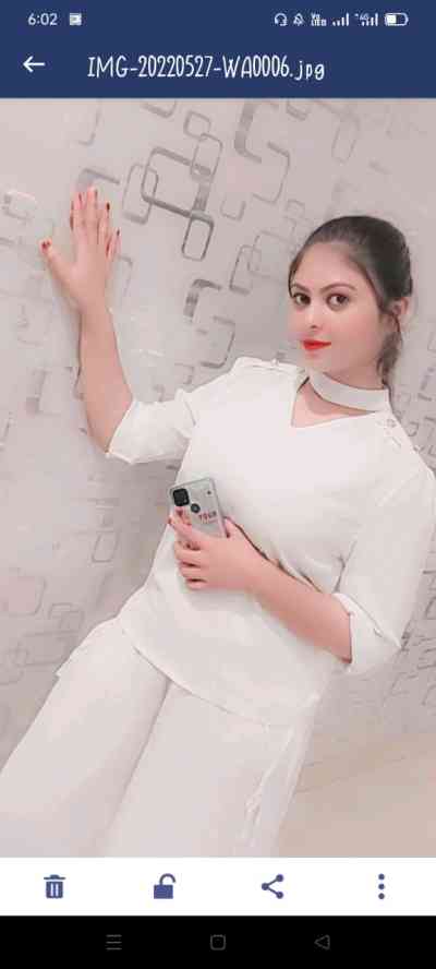 22 year old Pakistani Escort in Lahore Zoya khan, Independent