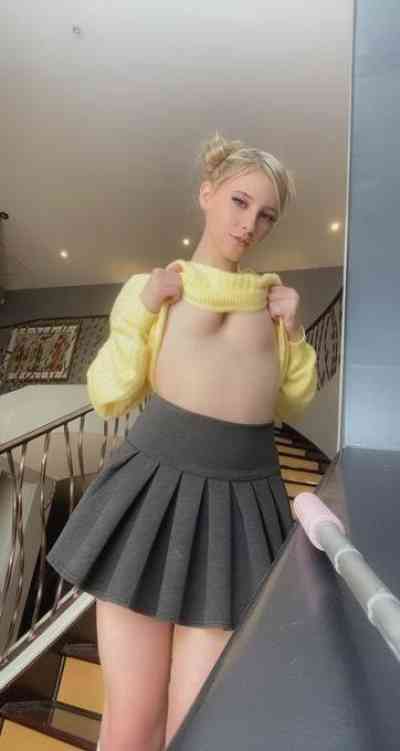 24Yrs Old Escort Size 12 150KG 56CM Tall Oxford Image - 0