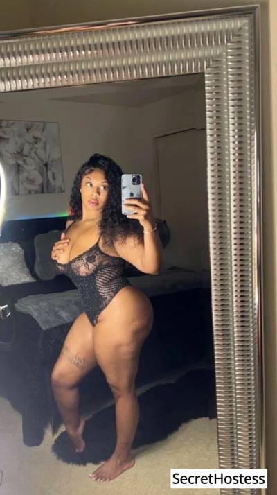 24 Year Old Dominican Escort Chicago IL - Image 8
