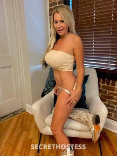 42Yrs Old Escort Norfolk VA Image - 2