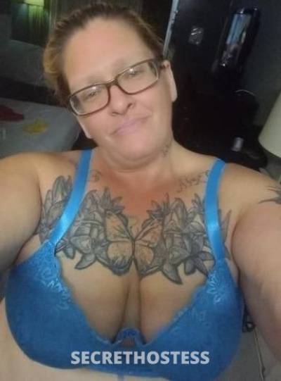 43Yrs Old Escort Eau Claire WI Image - 1