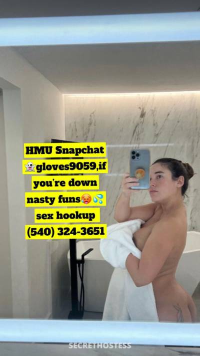 HMU Snapchat 👻gloves9059,if you’re down nasty funs in Belleville