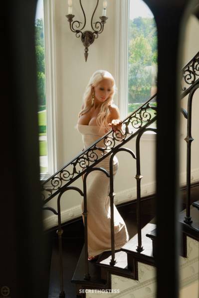 0 year old Russian Escort in Houston TX Brooklyn Monroe