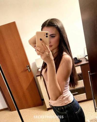 23 year old Australian Escort in Sydney Sexy baby.party hard.i need some love