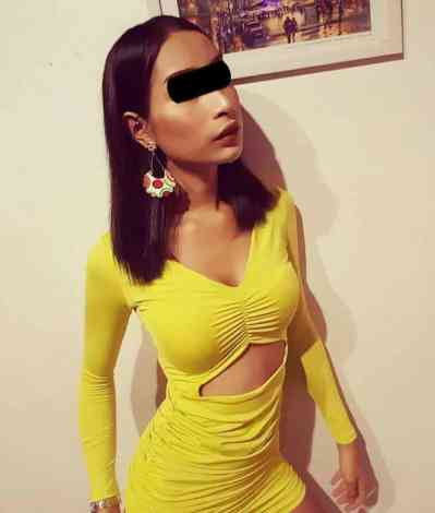 27Yrs Old Escort Size 6 50KG 166CM Tall Bangkok Image - 2