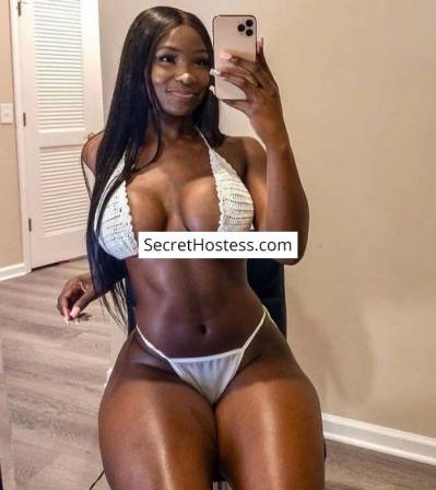 25 Year Old Ebony Escort Dakar Black Hair Black eyes - Image 2