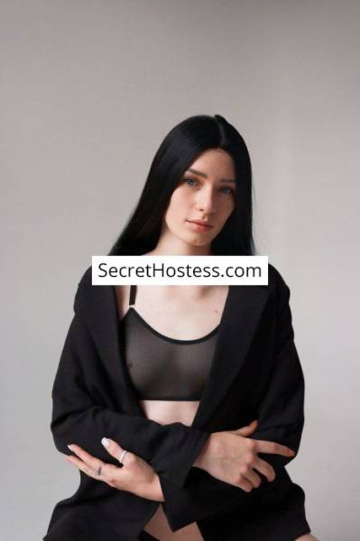 19 year old Caucasian Escort in Dubai Sasha, Agency