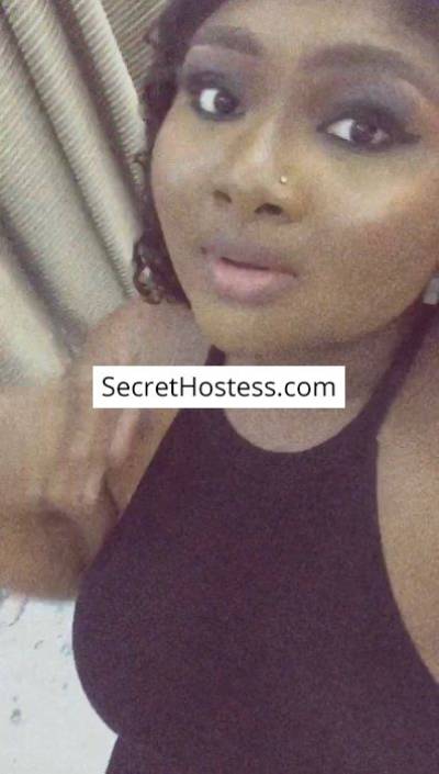 25 Year Old Ebony Escort Abuja Black Hair Brown eyes - Image 2