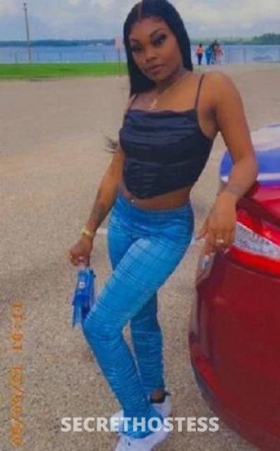 26 year old Escort in Albany GA Just arrived new babe will eat all over 29