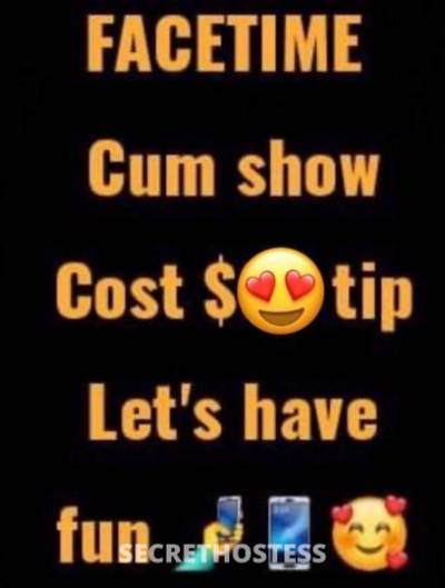 26 year old Escort in Baton Rouge LA Head special let this long tongue and deep throat snatch ya 