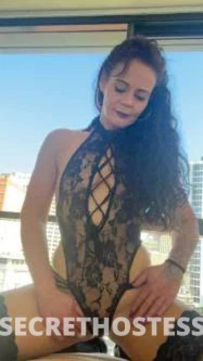 Laura 40Yrs Old Escort Brisbane Image - 3