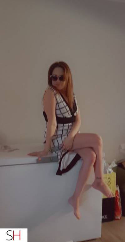 30 year old Escort in Winnipeg Start your weekend off right