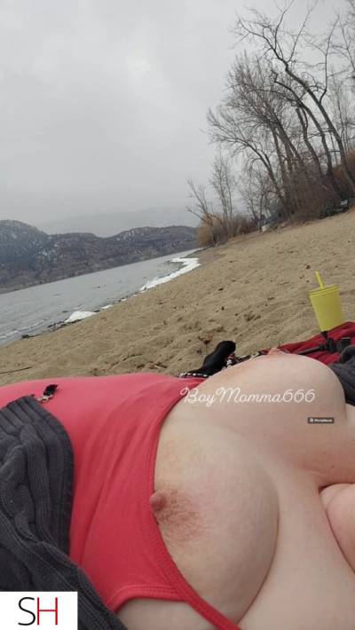 38Yrs Old Escort 157CM Tall Kelowna Image - 1