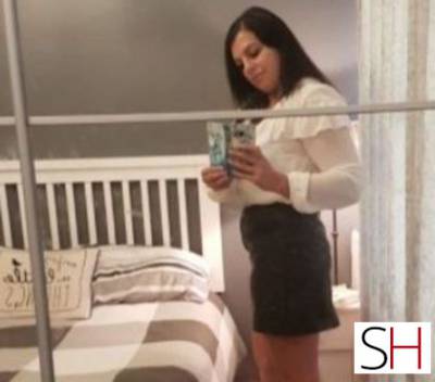 40 year old Escort in Limerick Shannon Katie webcam and more