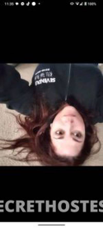 36 year old Escort in Melbourne Female slut will suck your cock right off