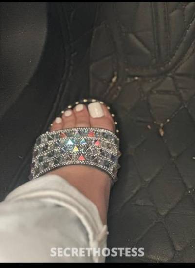 24 year old Escort in Wichita KS NewCurvy White Girl Marie