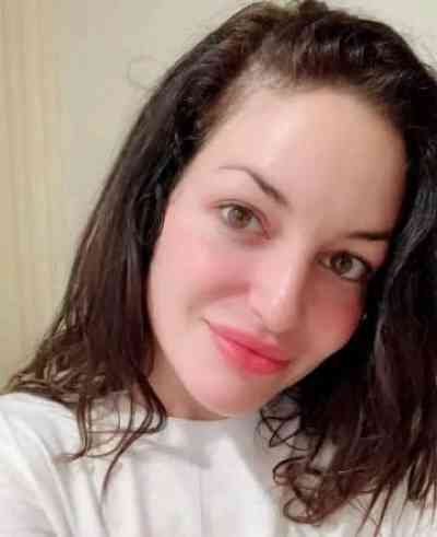 28 year old Escort in Dubbo Add me on snap chat ella_clara8323