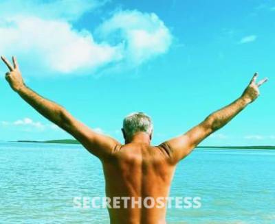 35 year old Escort in Alexandra Mackay Captain Is A Sexy Silver Fox Coming To Mackay