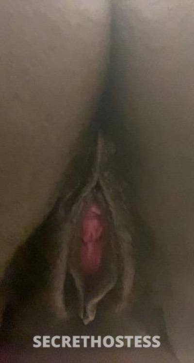 24 year old American Escort in Racine WI Wettt Incall Specials