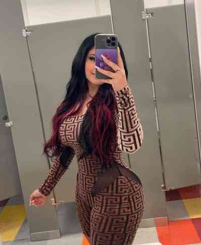 28 year old Escort in Welwyn Garden City Hey I'm here for serious Hookup 🤪 💦🌹🍆🍌