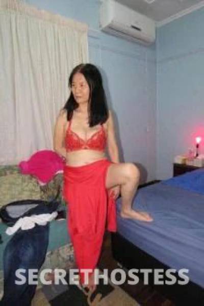 45 year old Asian Escort in Nundah Brisbane Nundah good service good price