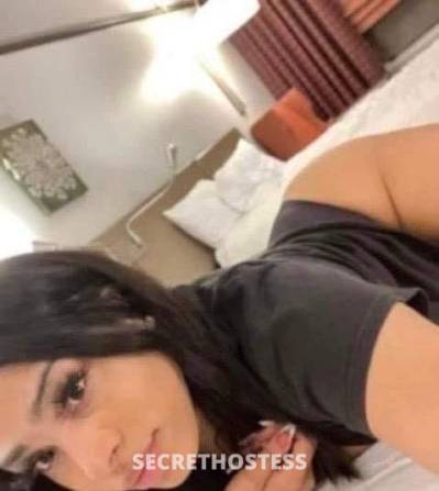 27Yrs Old Escort Chicago IL Image - 1