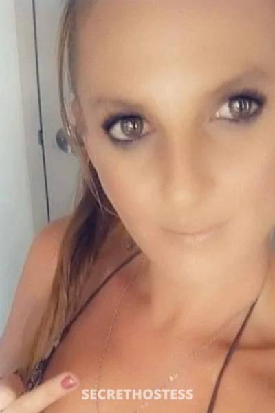 Hot horny milf incall outcall Mackay in Mackay