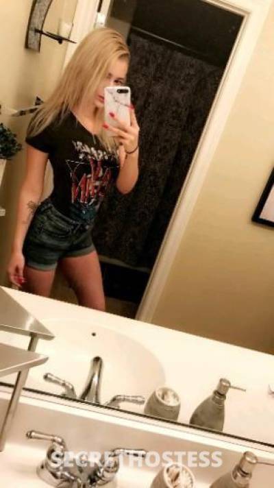 Blonde baby girl British-American GFE ANAL DOGGY 24 7  in Rockford IL