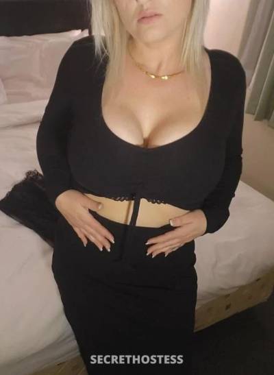 100 Aussie Blonde INCALL / OUTCALL bookings available now in Brisbane
