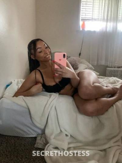 21Yrs Old Escort Seattle WA Image - 3