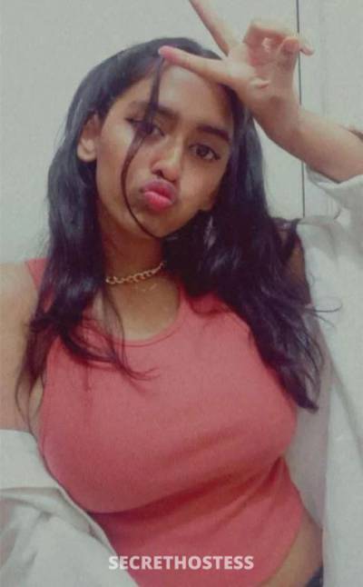 25 year old Sri Lankan Escort in Coffs Harbour Sri Lanka Babe new to town, catch up now 2 girls