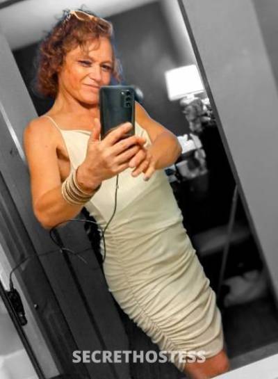 49 year old Escort in San Antonio TX Got a tasty treat 4 u