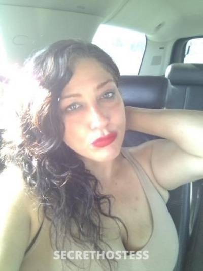 32 Year Old American Escort Detroit MI - Image 1