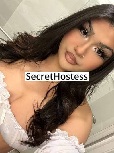 21 Year Old Latino Escort Seattle WA Brunette - Image 1