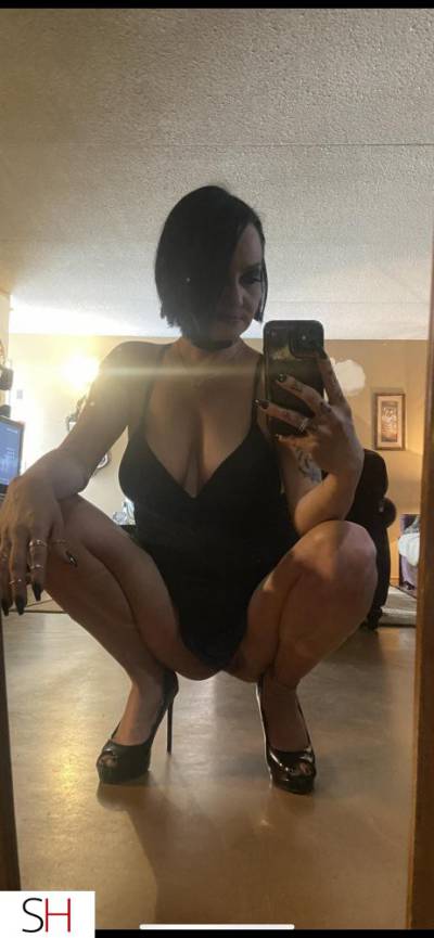 42Yrs Old Escort 162CM Tall Winnipeg Image - 0