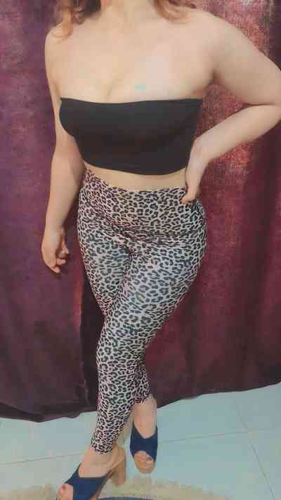 21Yrs Old Escort Size 18 59KG 161CM Tall Cairo Image - 2