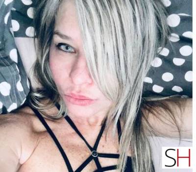 Charlotte 29Yrs Old Escort Size 8 Sutton Image - 2