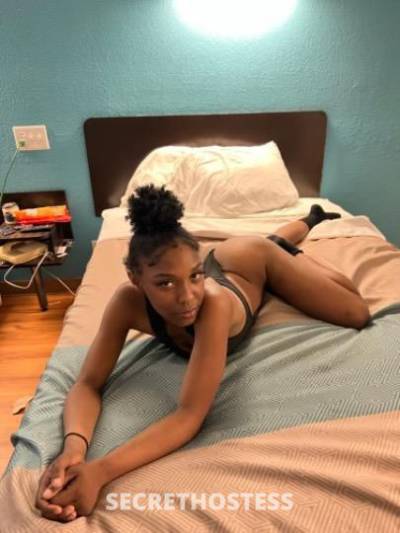 19Yrs Old Escort Raleigh NC Image - 3