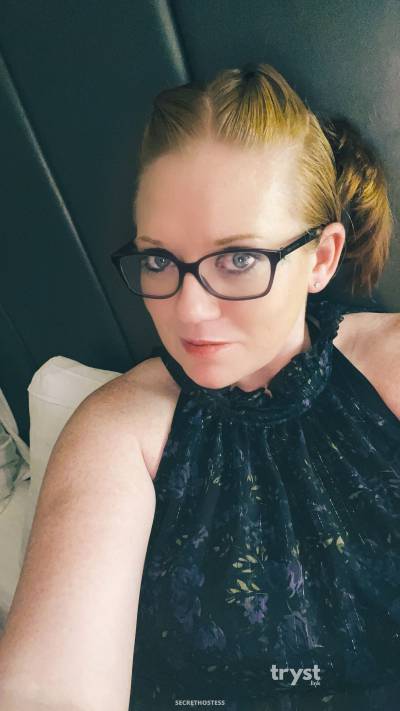 30 Year Old White Escort Las Vegas NV Redhead Blue eyes - Image 6