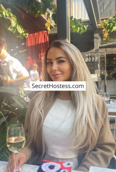 24 Year Old Hispanic Escort Reykjavik Blonde Brown eyes - Image 8