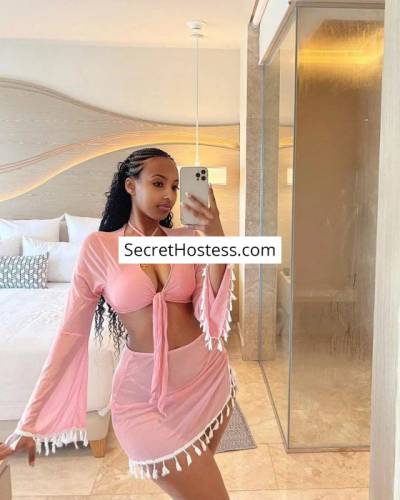 24 Year Old Mixed Escort Nairobi Black Hair Brown eyes - Image 5