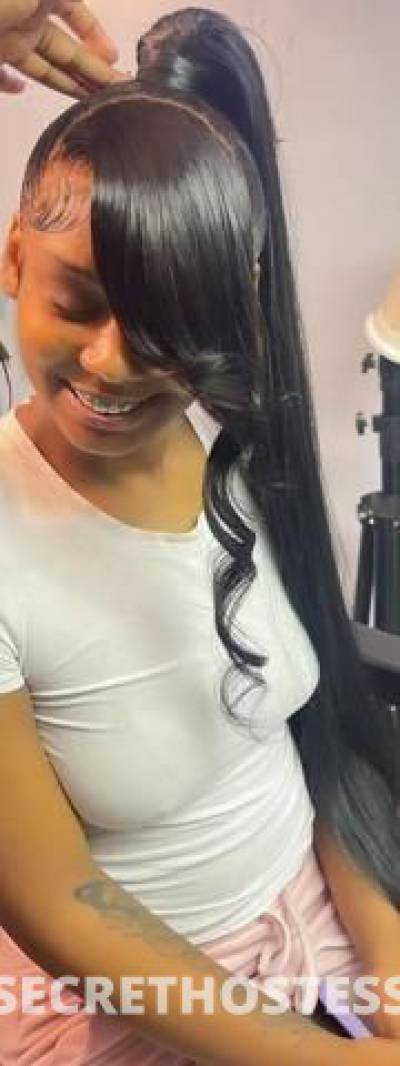 21Yrs Old Escort Madison WI Image - 1